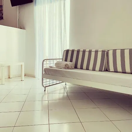 Spanos - Andros アパート Áyios Pétros