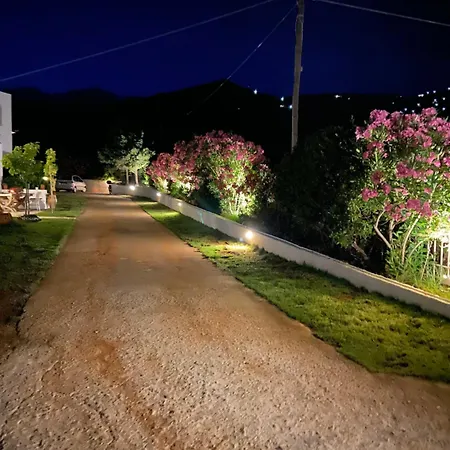 Spanos - Andros Апартаменты Айос-Петрос