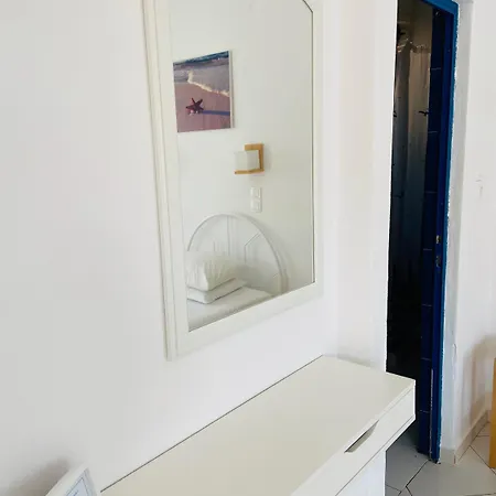 Spanos - Andros アパート *